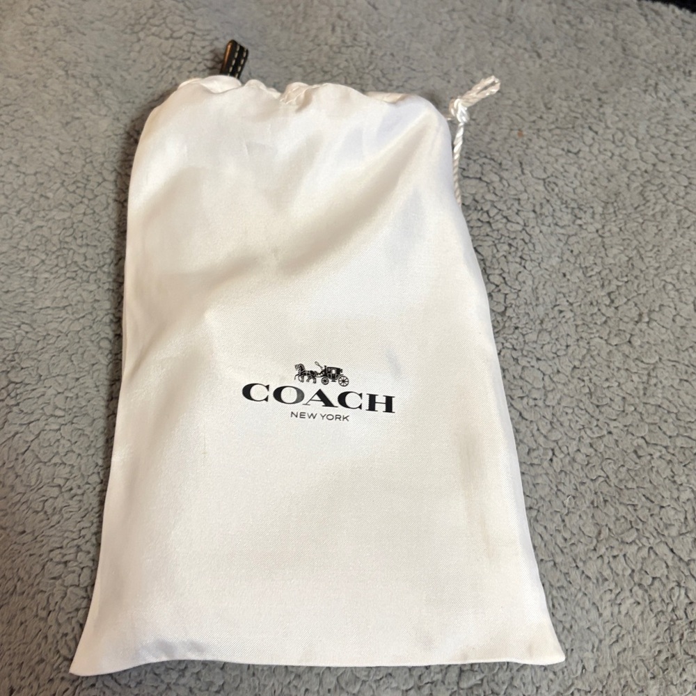 Coach Soho Buckle Tri-Fold Leather Wallet - Picture 9 of 9